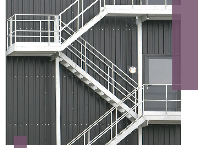 Изготовление и монтаж пожарных лестниц в Костомукше быстро и надежно