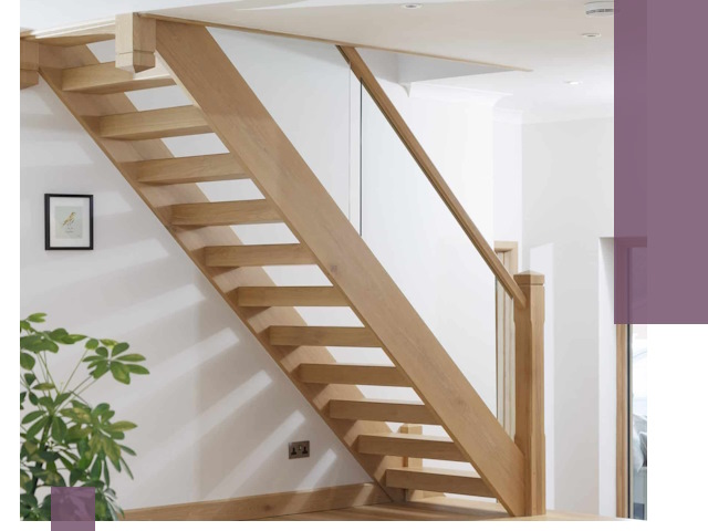 Изготовление деревянных лестниц под ключ в Костомукше для дома