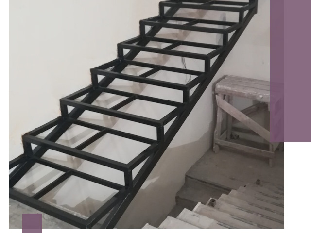 Демонтаж лестниц на металлокаркасе в Костомукше: быстрый вывоз и разбор