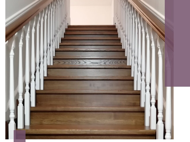 Лестницы из ясеня на заказ в Костомукше — изготовление и монтаж