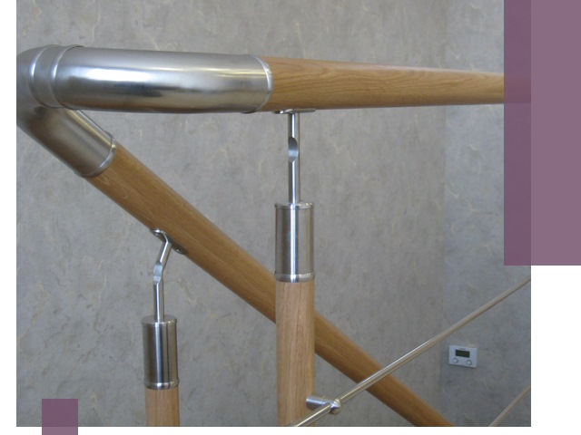 Комбинированные перила на заказ в Костомукше — монтаж и производство