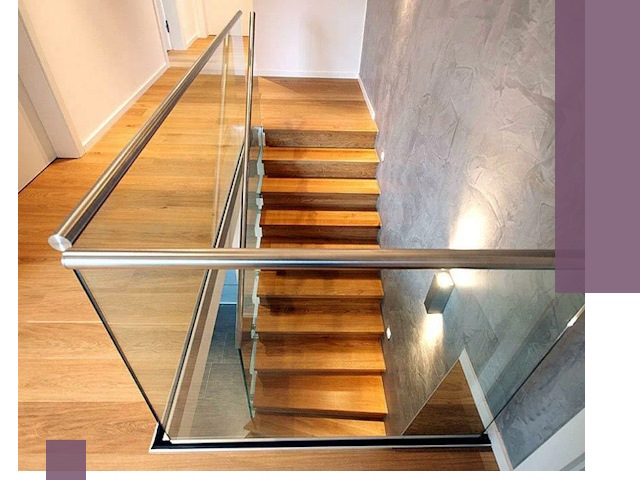 Перила для лестницы в доме — изготовление и монтаж в Костомукше