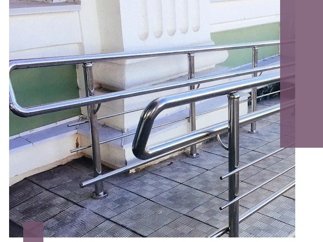 Ограждения пандусов из металла и нержавейки в Костомукше