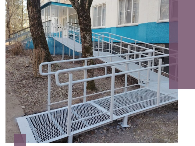 Пандусы под ключ в Костомукше: изготовление, монтаж и демонтаж