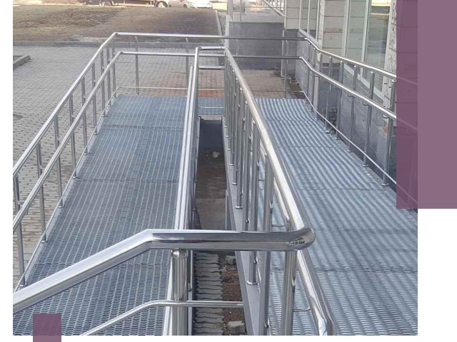 Монтаж пандусов любой сложности в Костомукше за короткие сроки