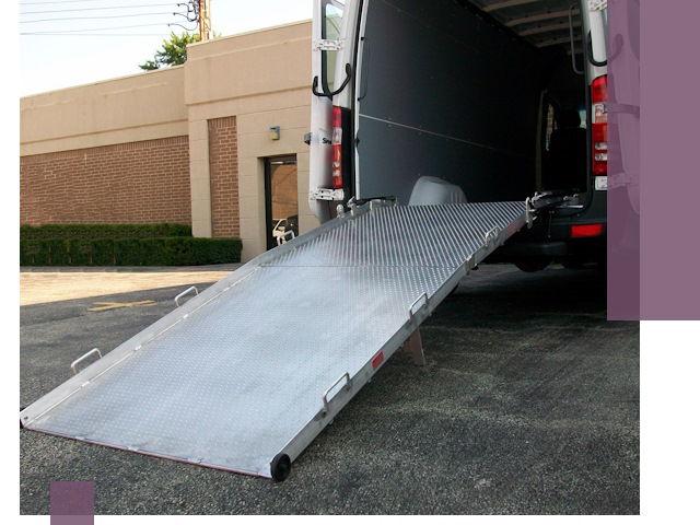 Мобильные пандусы в Костомукше — производство, монтаж и аренда