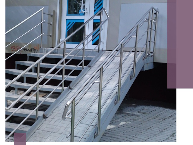 Пандус на крыльцо под ключ в Костомукше: монтаж и изготовление