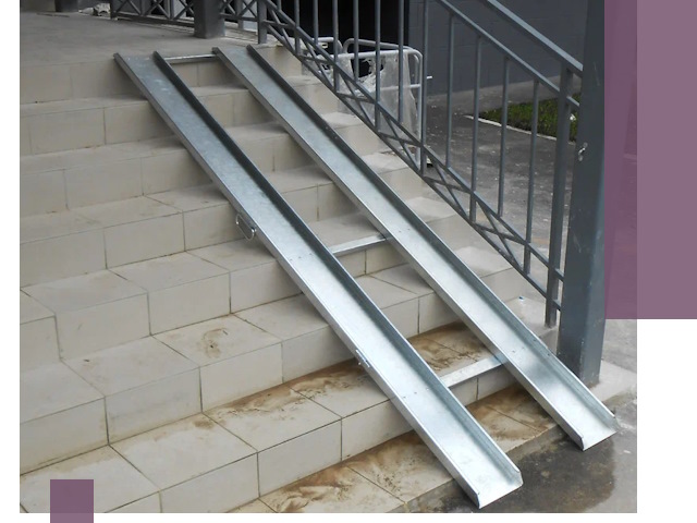 Пандусы для детских колясок в Костомукше: изготовление и монтаж