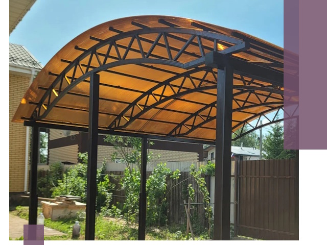 Изготовление навесов под ключ в Костомукше из качественных материалов