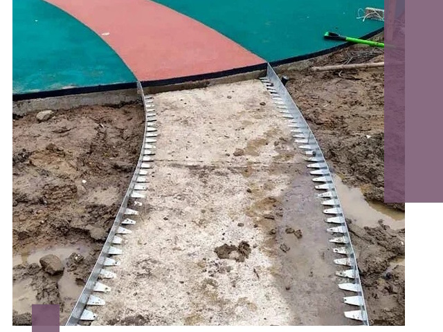 Металлические бордюры для дорожек в Костомукше — монтаж и изготовление