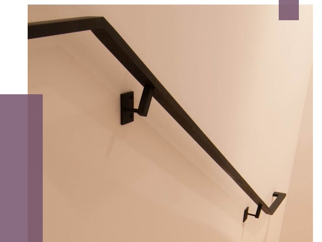 Монтаж пристенных поручней в Костомукше от 3571 руб. 